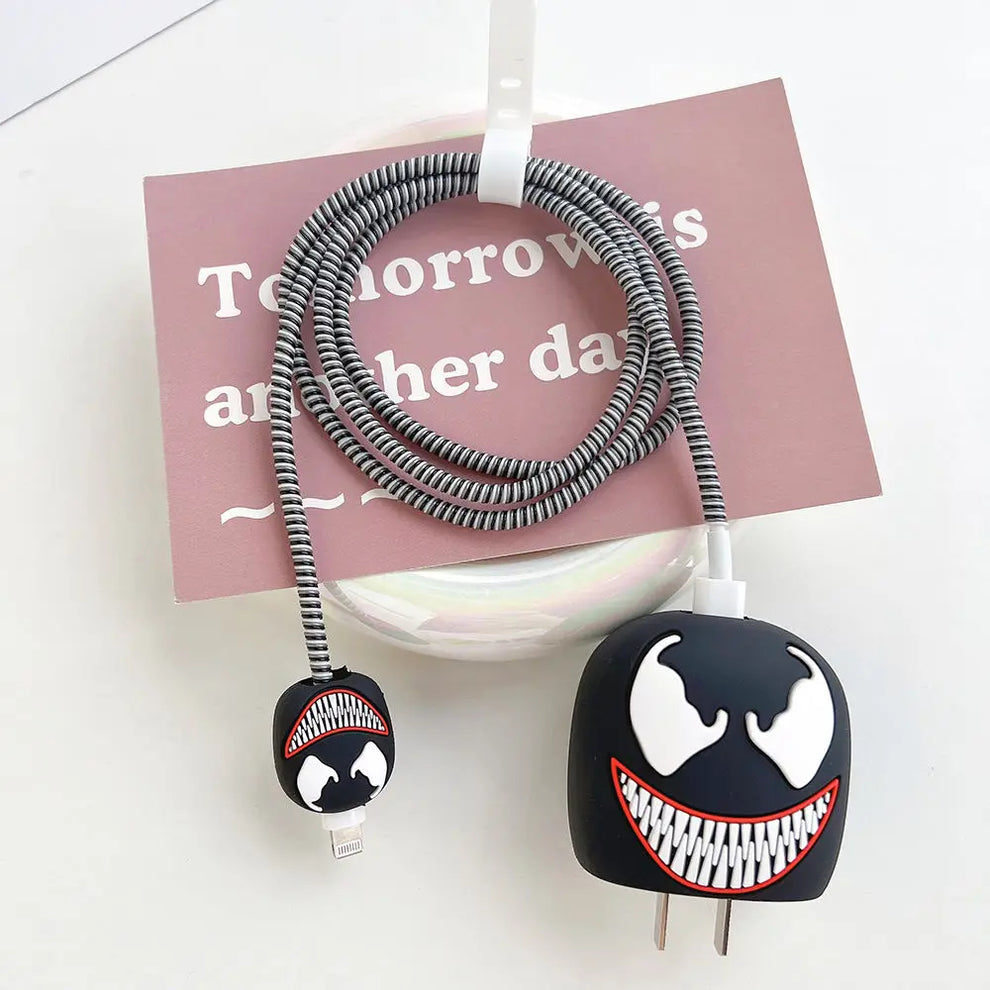 iPhone Charger Case Cover - Batman - 4 Piece Set (With Wire Protector)