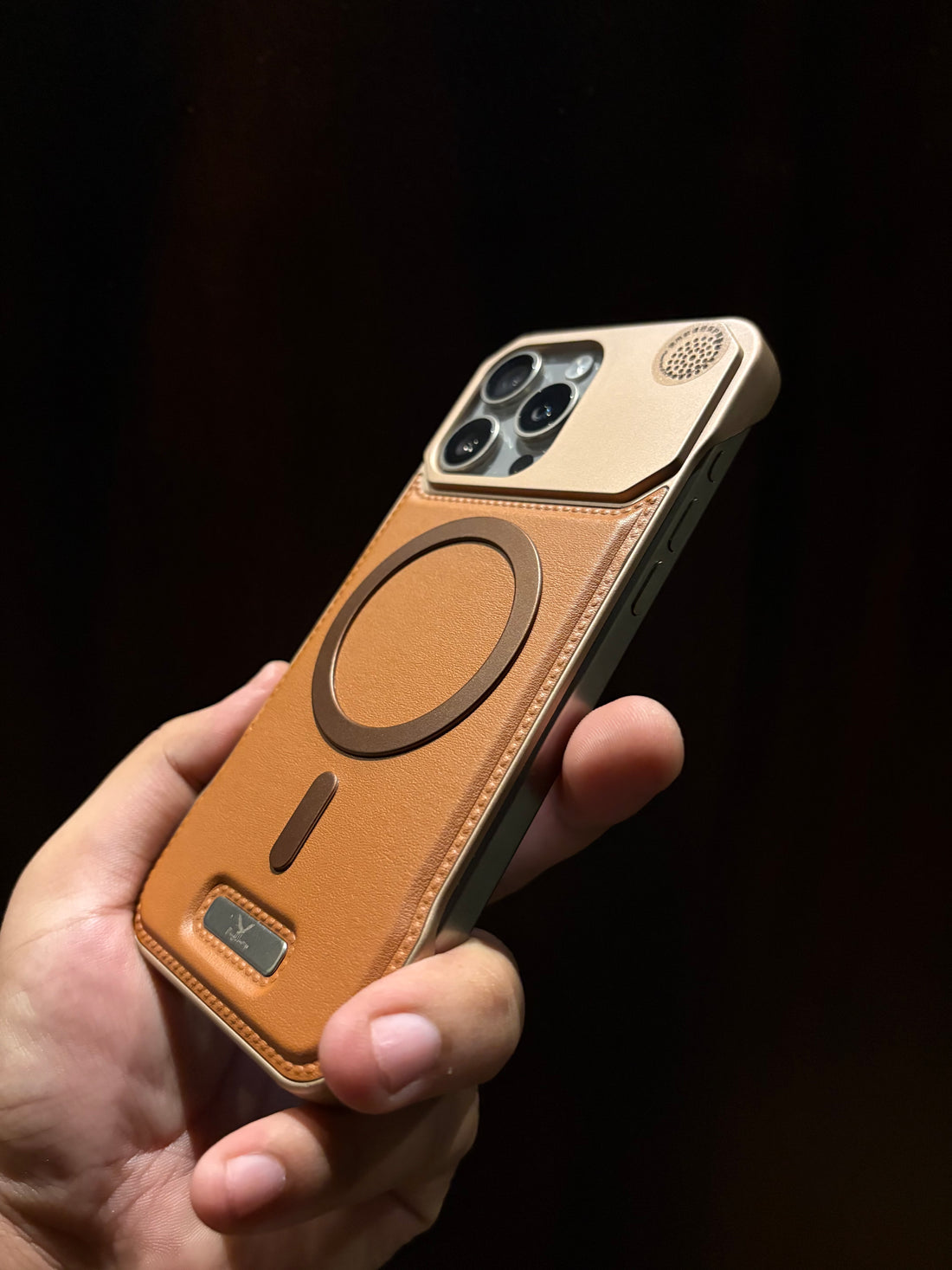 Luxury MagSafe Leather Case With Fragrance