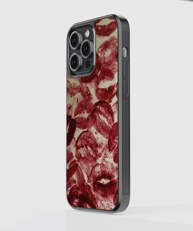 Kiss Pattern Glass Case