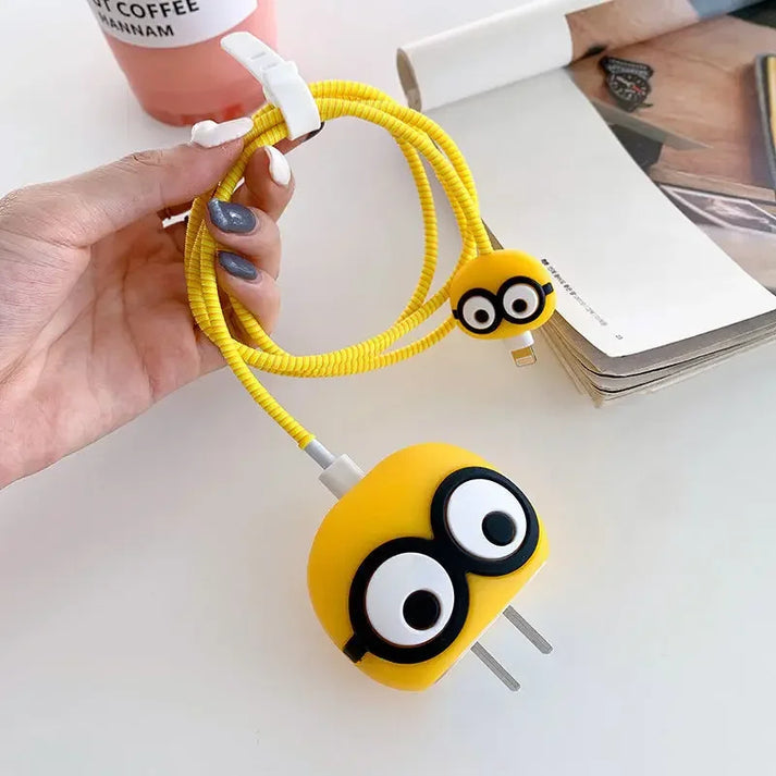 iPhone Charger Case Cover - Minions - 4 Piece Set (With Wire Protector)