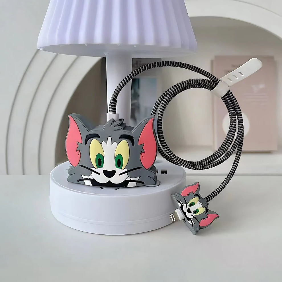 iPhone Charger Case Cover - Tom & Jerry - 4 Piece Set (With Wire Protector)