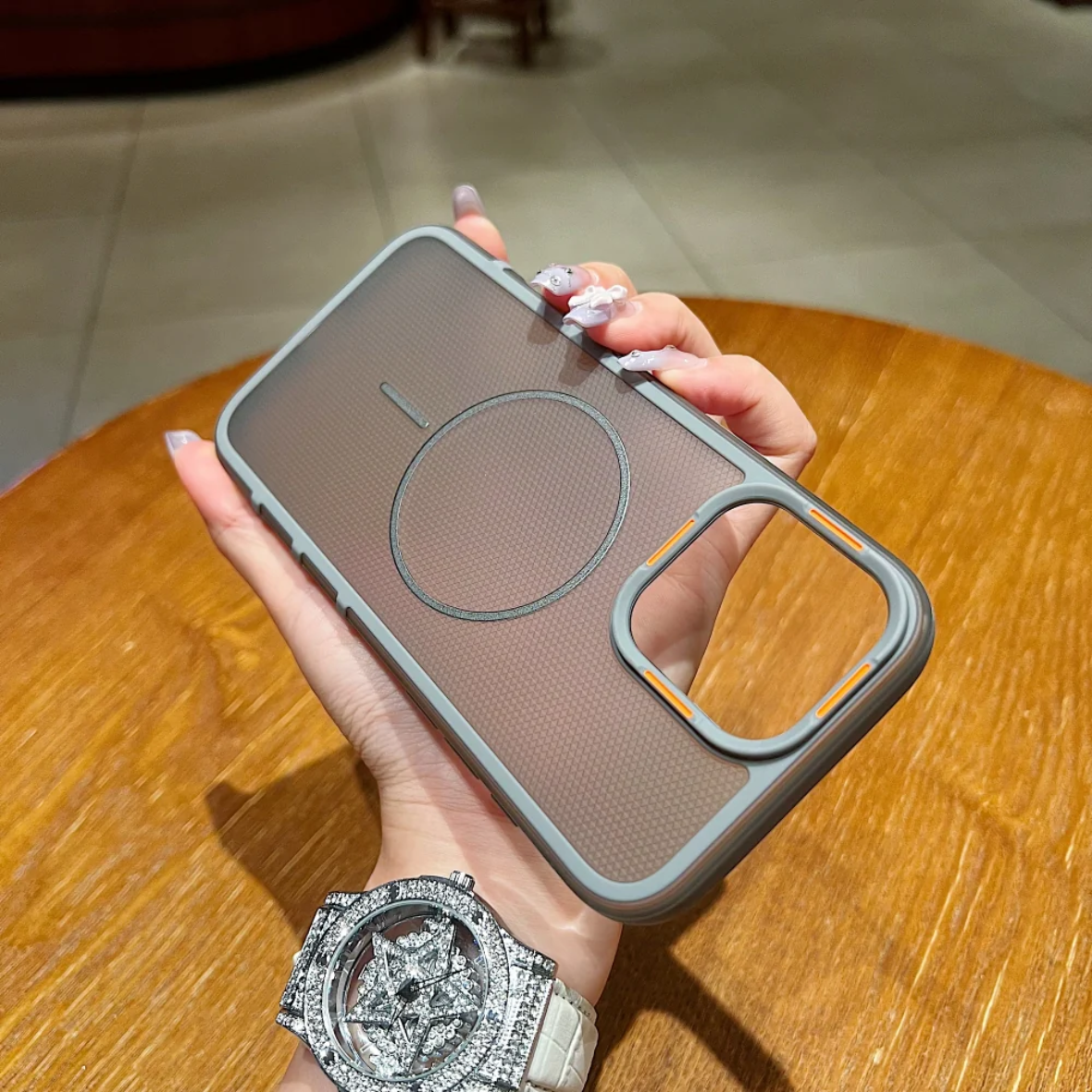 New Style Grid Pattern Magnetic Phone Case