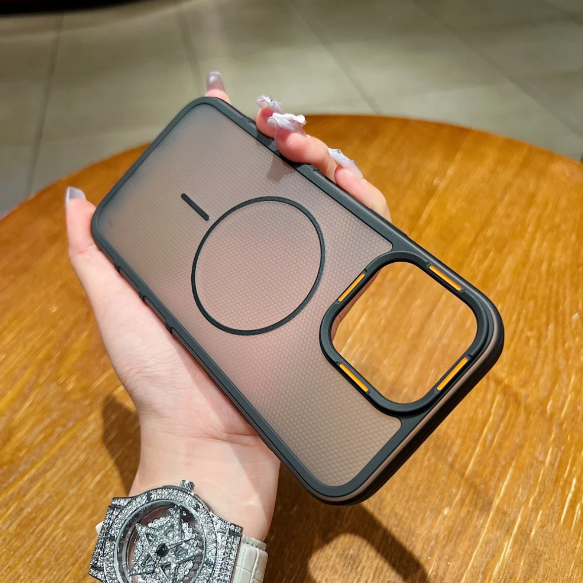 New Style Grid Pattern Magnetic Phone Case