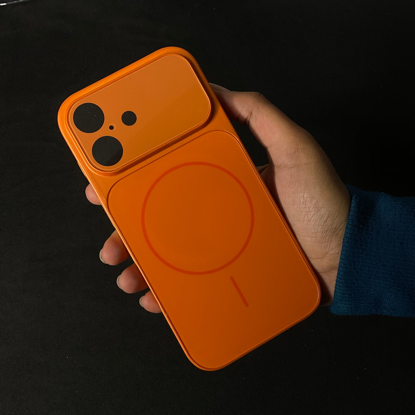 iPhone Metallic Finish Convertor Case with Magsafe